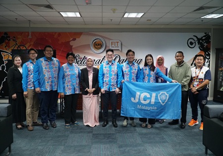 KUNJUNGAN HORMAT JCI MALAYSIA KE ATAS KP JBSN