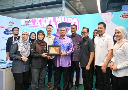 Ketua Setiausaha Negara Lawat Reruai KBS Sempena Program MADANI Rakyat 2025 Johor