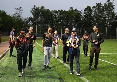  Lawat Kompleks Sukan Padang Sintetik Gerik