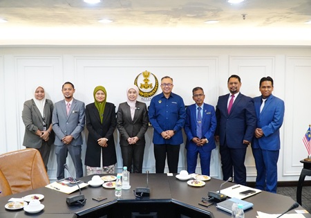 Kunjung Hormat KP JBSN ke atas SUK Perak