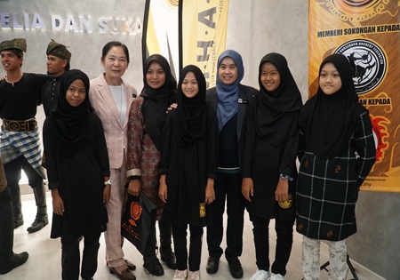 MAJLIS PELEPASAN PASUKAN MEMANAH BERKUDA MALAYSIA KE PERTANDINGAN PIALA DUNIA DI CHINA