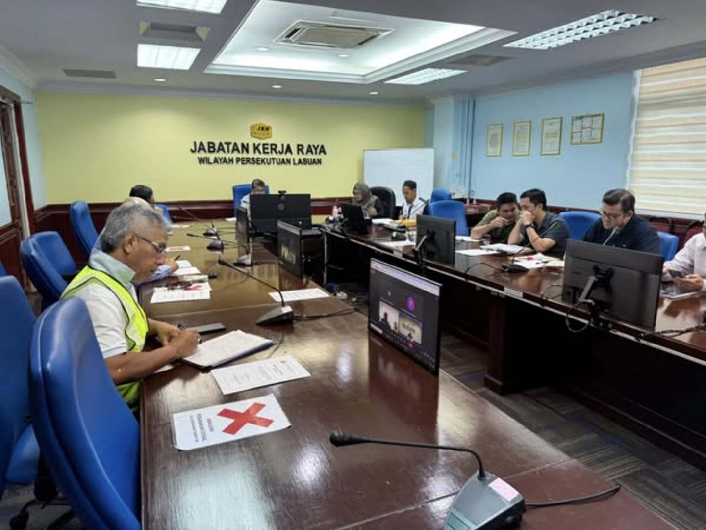 MESYUARAT TEKNIKAL BIL. 2/2025 PROJEK NAIKTARAF KOMPLEKS BELIA DAN SUKAN WILAYAH PERSEKUTUAN LABUAN