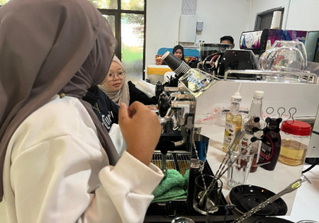 PROGRAM RAKAN MAHIR : SKILL FOR LIFE @ PARLIMEN (KURSUS BARISTA) PERINGKAT DAERAH SIK SIRI 1