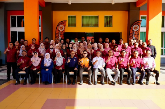 LAWATAN RASMI YB MENTERI BELIA DAN SUKAN KE KOMPLEKS BELIA DAN SUKAN NEGERI KEDAH