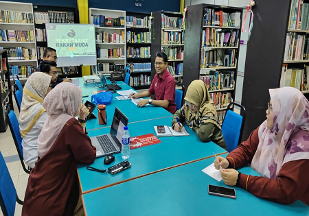 TAKLIMAT PENUBUHAN SEKRETARIAT RAKAN MUDA IPT (SRM) DAN PROGRAM ANUGERAH REMAJA PERDANA RAKAN MUDA DI TVETMARA SUNGAI PETANI
