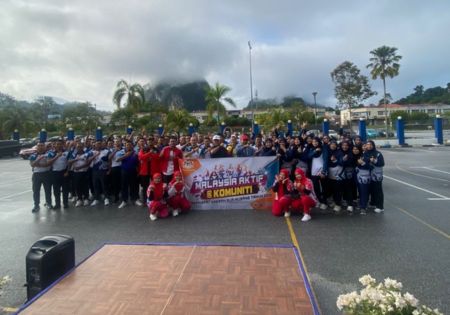 Program Malaysia Aktif @ Komuniti Siri 2 Gua Musang Terap Semangat Kebersamaan Komuniti Dan Pihak Berkuasa