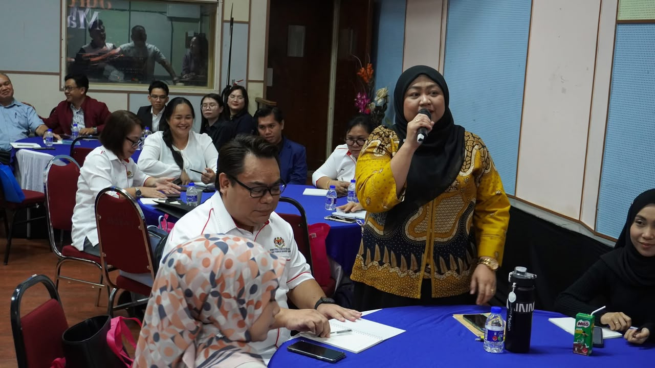 BENGKEL PEMANTAPAN PENYAMPAIAN JURUACARA PERKASA PERSONALITI DAN KETERAMPILAN