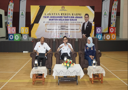 LAWATAN KERJA RASMI YB MENTERI BELIA DAN SUKAN MALAYSIA KE JABATAN BELIA DAN SUKAN NEGERI PERAK