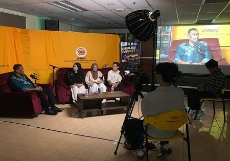 KURSUS ASAS PODCAST APBM BATU GAJAH MELABUHKAN TIRAI, PERKASA KEMAHIRAN KANDUNGAN DIGITAL BELIA