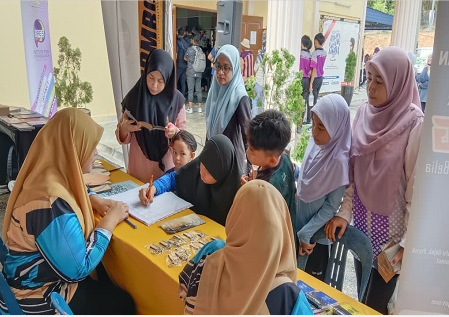 PAMERAN INTERAKTIF AKADEMI PEMBANGUNAN BELIA MALAYSIA (APBM) BATU GAJAH MERIAHKAN KEMBARA JOM 2.0 ZON TENGAH