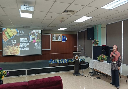 CERAMAH “MAKANAN SIHAT MENJAMIN KESIHATAN YANG BAIK” PERKUKUH KESEDARAN GAYA HIDUP SIHAT