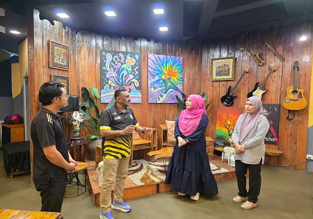 LAWATAN USAHAWAN BELIA NIAGA KE KARYABHARA THE HIPSTER CAFE, WANGSA MAJU