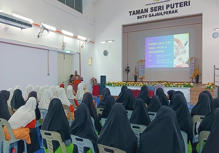 KURSUS I-SKILL TVET SIRI 2 (FACIAL & ASAS SOLEKAN) LONJAKKAN MINAT BELIA KE ARAH KEUSAHAWANAN KEMAHIRAN