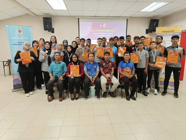 Kursus Pembinaan Pasukan - Belia Penang Mantap!!!