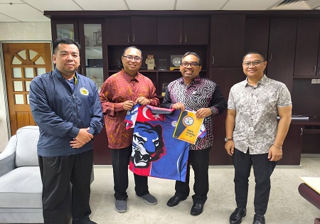KUNJUNGAN HORMAT PERSATUAN CATUR ORANG KURANG UPAYA NEGERI JOHOR (PCOKUNJ) KE JABATAN BELIA DAN SUKAN NEGERI JOHOR