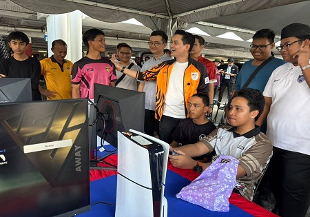 FIT & FUN @ KULAI MERIAH DENGAN PENYERTAAN BELIA DAN KOMUNITI SETEMPAT