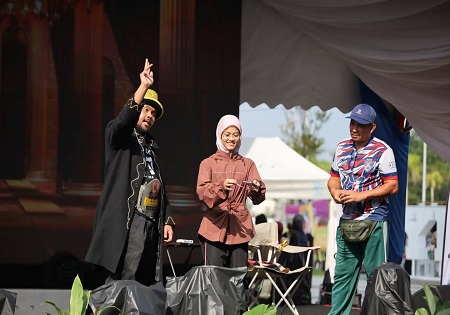 FESTIVAL BELIA NEGERI JOHOR - PERTUNJUKAN AHLI SILAP MATA