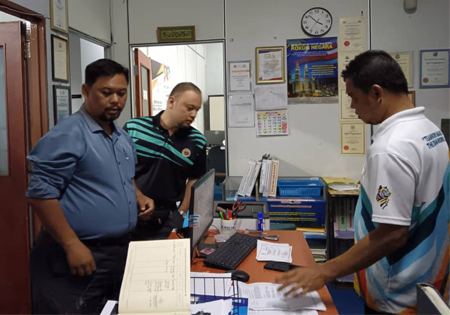 LAWATAN TIMBALAN PENGARAH JABATAN BELIA DAN SUKAN NEGERI JOHOR KE DAERAH PONTIAN (AP308)