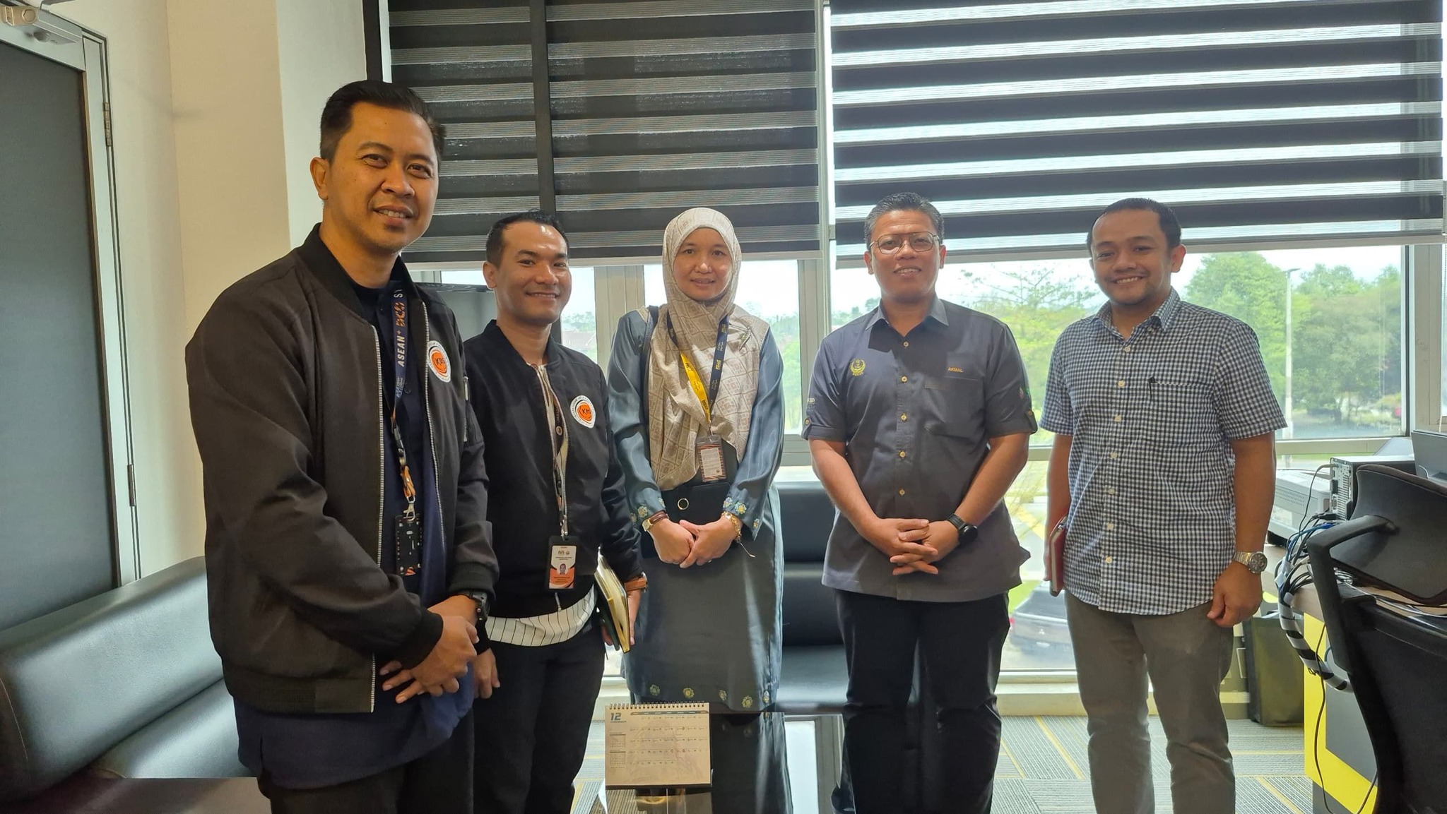 KUNJUNGAN HORMAT PENGARAH JABATAN BELIA DAN SUKAN NEGERI PERAK KE LEMBAGA PERUMAHAN DAN HARTANAH PERAK(LPHP)
