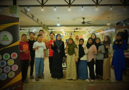 KELAB RAKAN MUDA BANDAR KUALA KRAI KUKUHKAN JALINAN DENGAN PBSD MELALUI MAJLIS BERBUKA PUASA