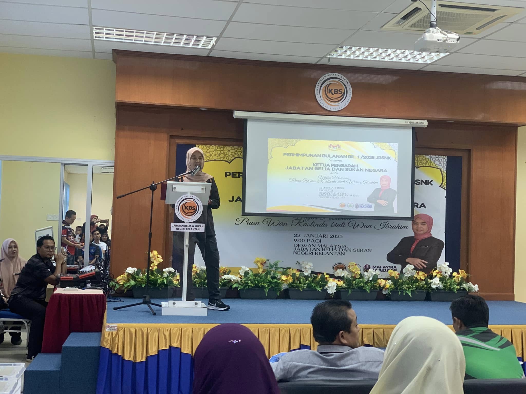 LAWATAN KERJA KETUA PENGARAH JABATAN BELIA DAN SUKAN NEGARA KE JABATAN BELIA DAN SUKAN NEGERI KELANTAN