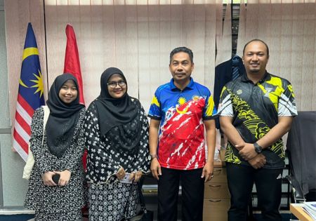 PERBINCANGAN SENAMAN WARGA EMAS AKTIF DAN PROGRAM RAKAN MUDA: MOBILISASI SATRIA (SOSIAL) SIRI 1 BERSAMA PAWE GUA MUSANG