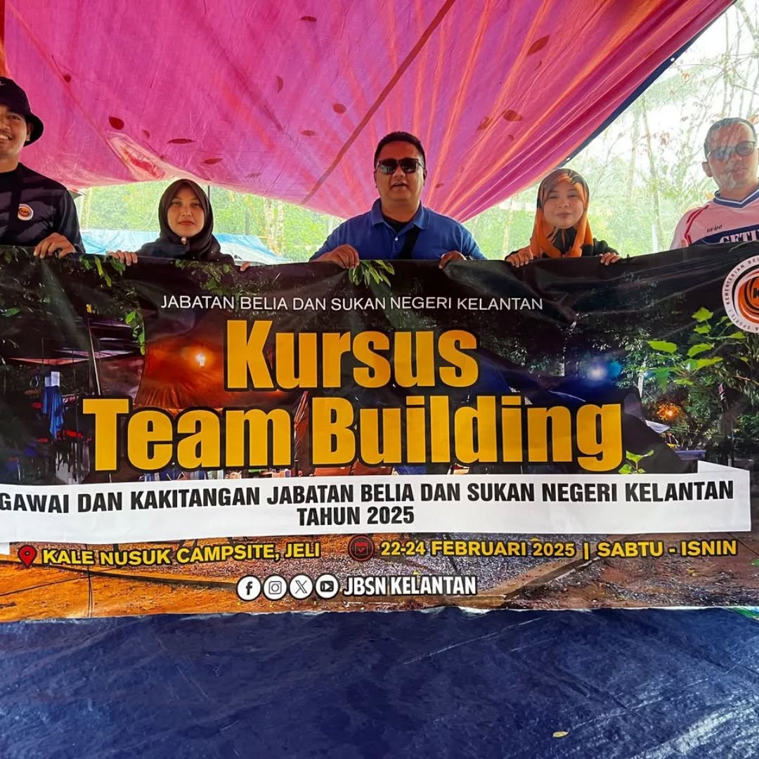 SEMANGAT BERPASUKAN MELALUI KURSUS TEAM BUILDING