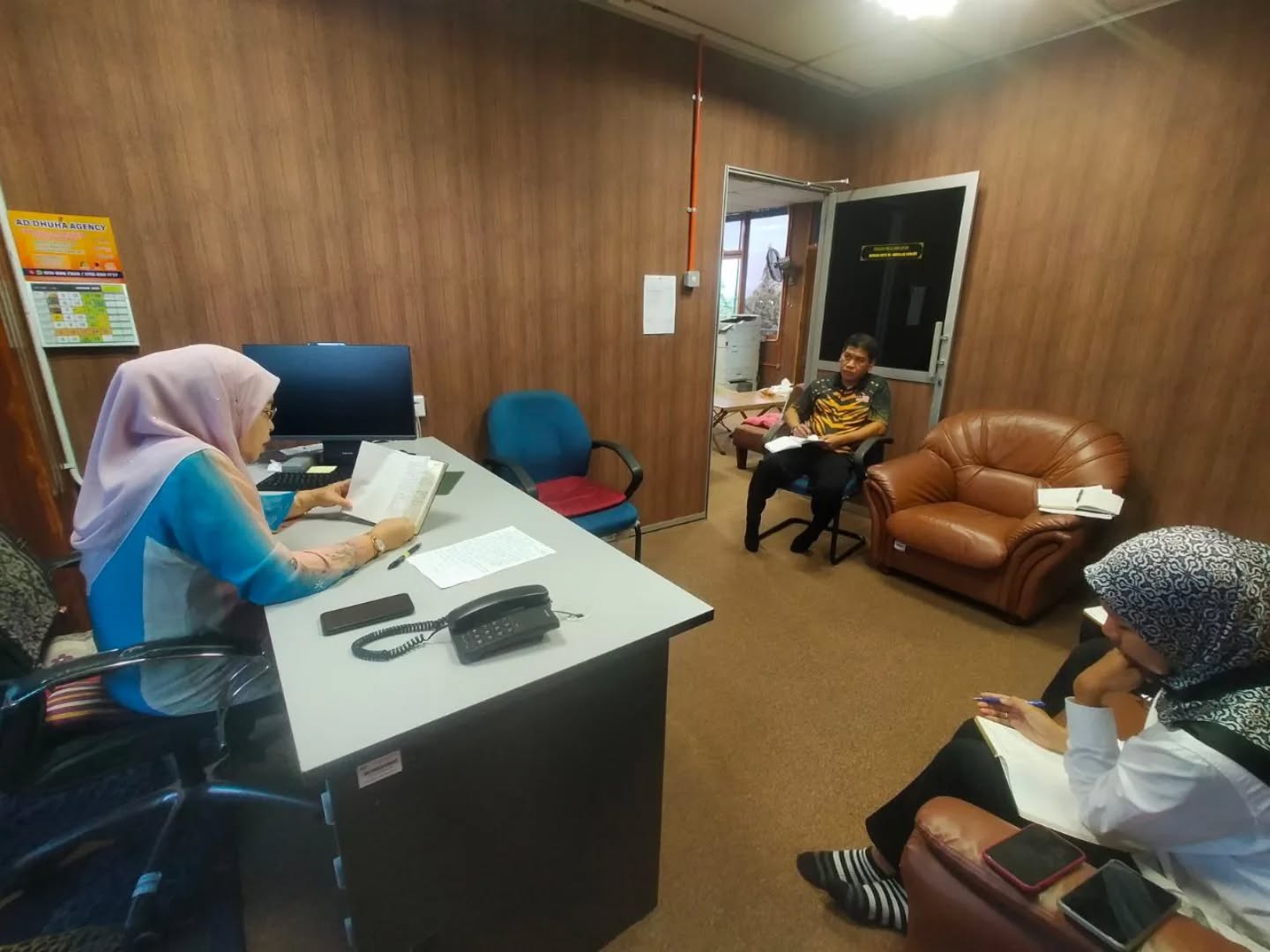 SUASANA KERJA YANG KONDUSIF SUMBANG HASIL KERJA CEMERLANG