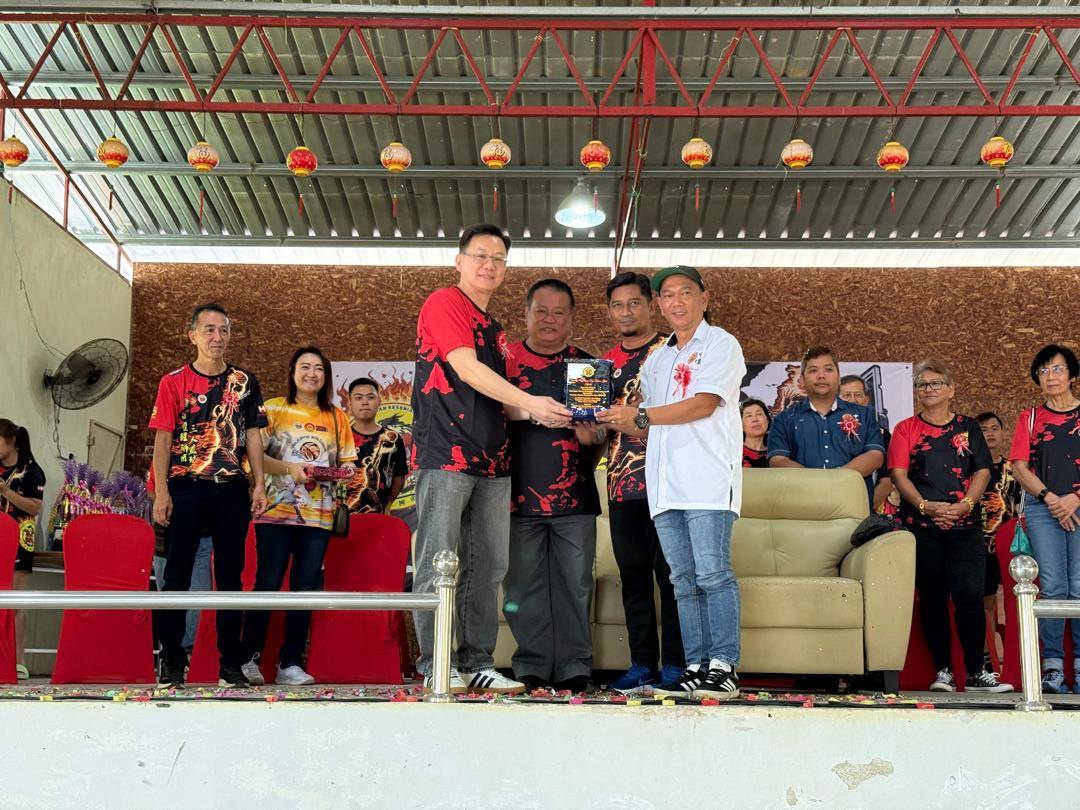 SUKAN BOLA KERANJANG MEMUPUK SEMANGAT SETIAKAWAN DAN PERPADUAN