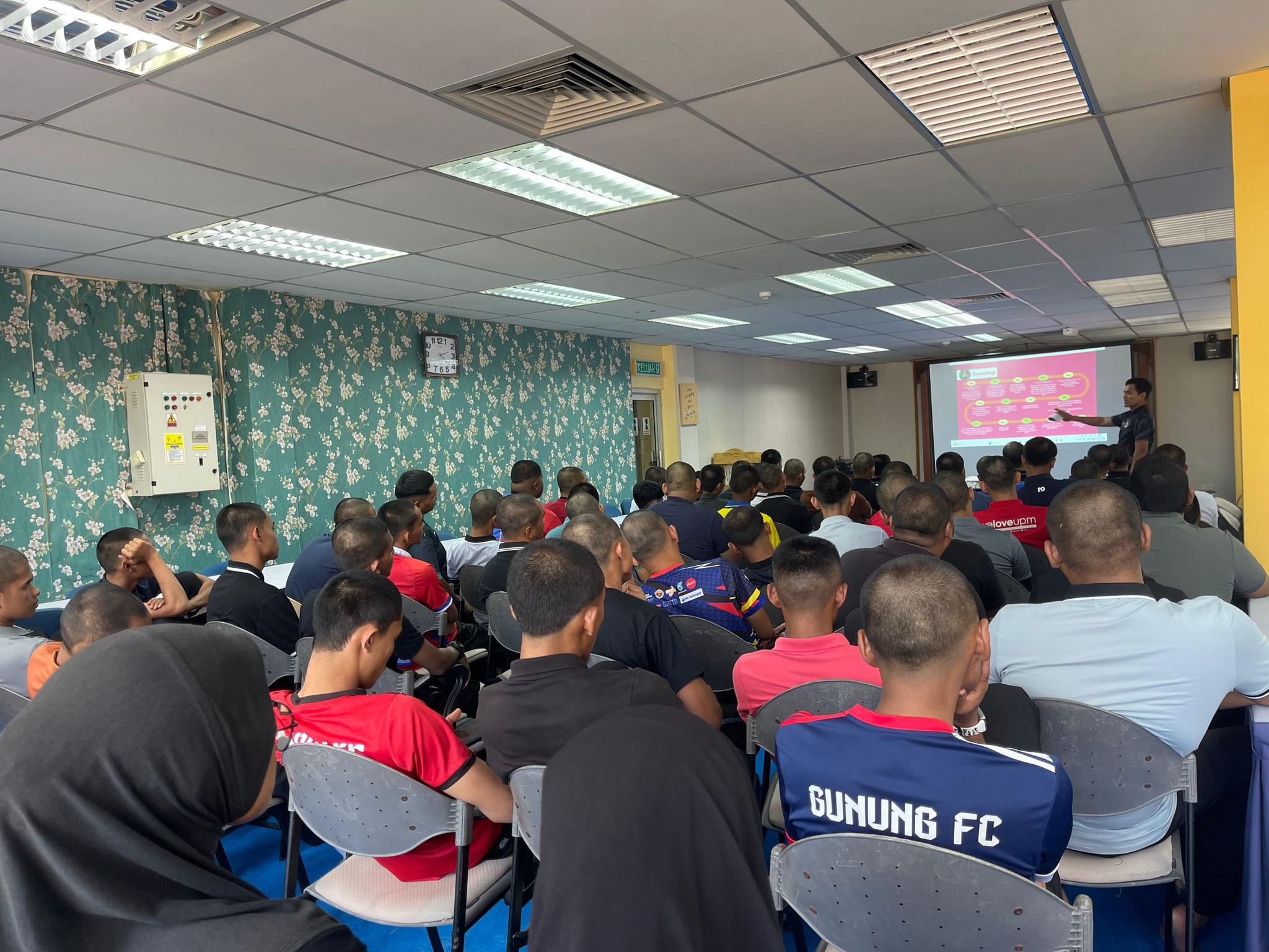 TAKLIMAT ANUGERAH REMAJA PERDANA RAKAN MUDA