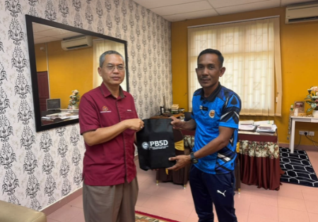 KUNJUNG HORMAT DAN PERBINCANGAN BERSAMA PENGETUA SMK BUNUT SUSU BAGI PELAKSANAAN PROGRAM DARI BELIA UNTUK BELIA PERINGKAT DAERAH PASIR MAS 2026