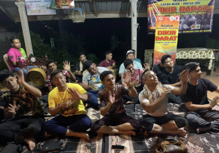 PROGRAM RAKAN MUZIK : DIKIR BARAT SIRI 2 SERLAHKAN BAKAT BELIA