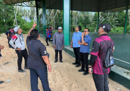 Gelanggang Futsal Baharu Teluk Rejuna Siap Sedia!