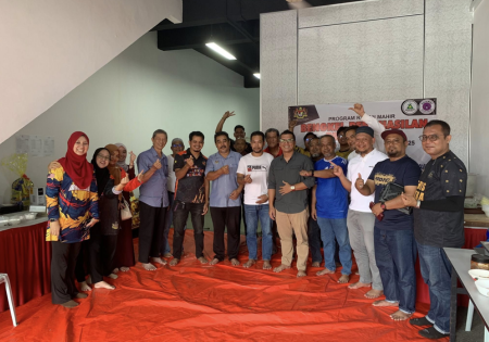 MAJLIS PERPISAHAN DAN PERTUKARAN TUGAS ENCIK SAZLI BIN MAHMOOD KE JABATAN BELIA DAN SUKAN NEGERI KELANTAN