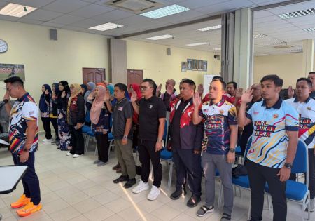 Majlis Bacaan Ikrar Perakuan Akta Rahsia Rasmi 1972 Peringkat Jabatan Belia dan Sukan Negeri Kelantan Tahun 2026 Berlangsung Dengan Jayanya