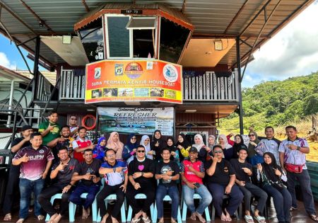 PEMIMPIN ARPRM PASIR PUTEH PERKASA KOMPETENSI DI TASIK KENYIR
