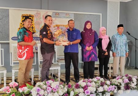 "BELIA BANGKIT, PASIR PUTEH HEBAT" GEGAR DI SMK GAAL