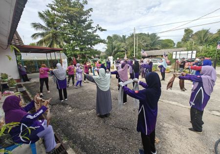 Program Senaman Warga Emas Aktif Peringkat Daerah Machang Siri 5/2025