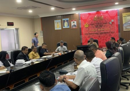 Mesyuarat Jawatankuasa Induk Hari Sukan Negara Daerah Pasir Puteh (HSN2025) Mantapkan Persiapan Dan Penyertaan Komuniti