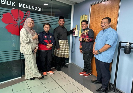 SELAMAT MAJU JAYA EN.AZMEE AMAR AZWAN!!!