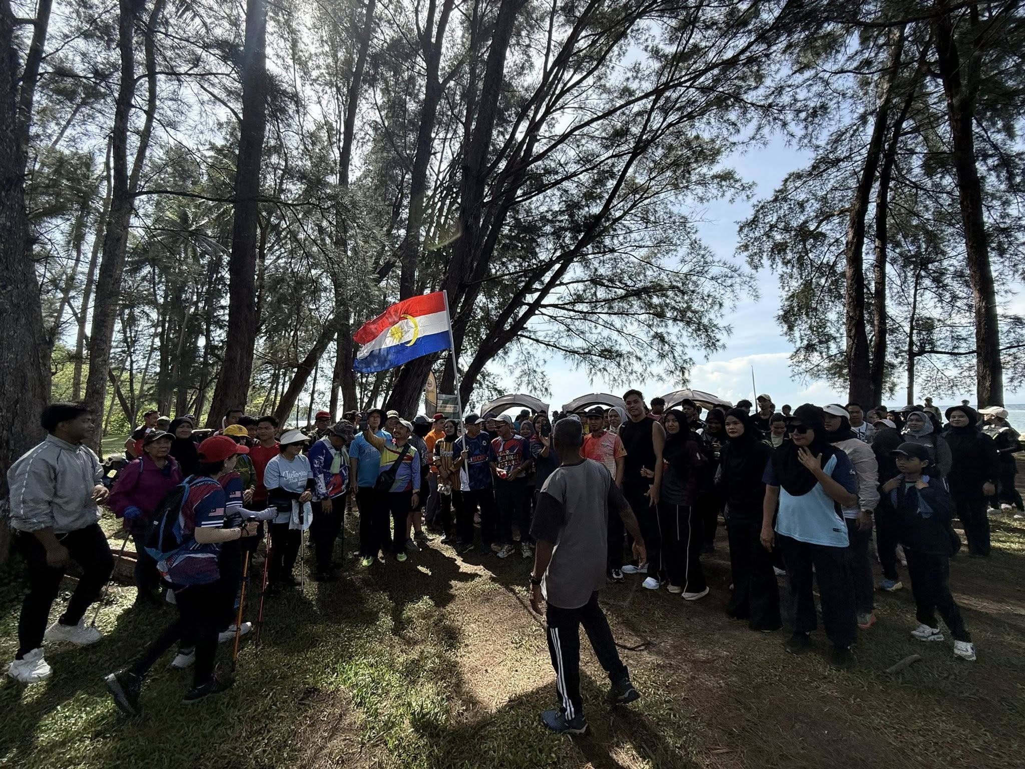 SERAMAI 427 ORANG MEMERIAHKAN TRAIL MTB PARK SEMPENA PROGRAM HIKING PERDANA 2025