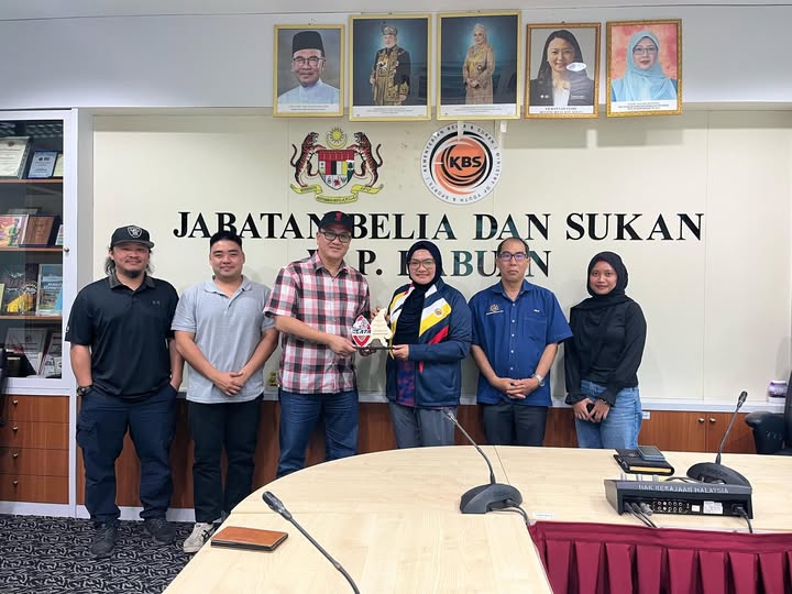 KUNJUNG HORMAT PERSATUAN SUKAN TOUCH