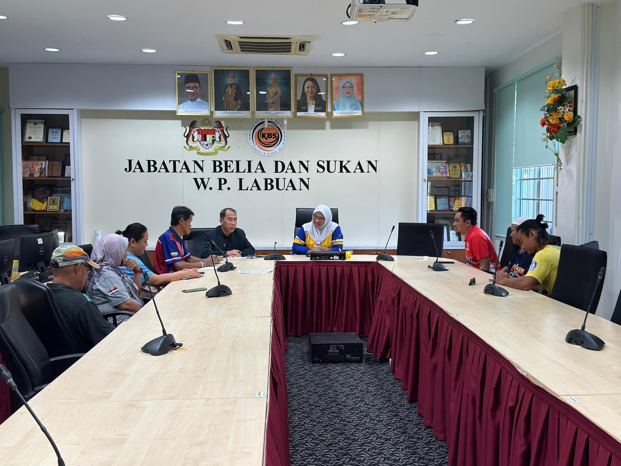 KUNJUNG HORMAT AHLI JAWATANKUASA PERSATUAN KANU LABUAN SESI 2025-2027