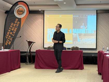 SENI VISUAL DAN STRATEGI PEMASARAN DIGITAL, PROGRAM INTERVENSI PEMERKASAAN EKONOMI (PIPE) PERINGKAT WILAYAH PERSEKUTUAN LABUAN