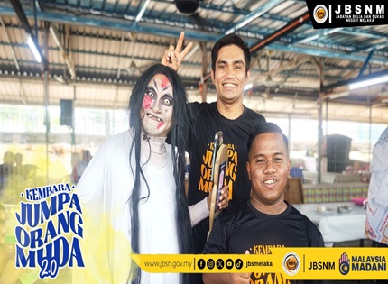 PEMPENGARUH MELAKA 'TURUN PADANG' MERIAHKAN KJOM 2.0 ZON SELATAN 2025