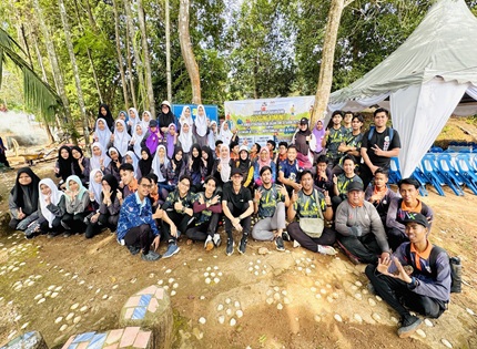 PROGRAM RAKAN MUDA RAKAN BUMI : PLOGGING KOMUNITI PERINGKAT DAERAH ALOR GAJAH SIRI 3 TAHUN 2025