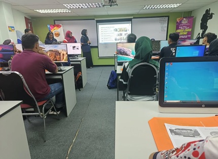 PROGRAM RAKAN MUDA RAKAN DIGITAL : KURSUS CANVA EDITING PERINGKAT DAERAH MELAKA TENGAH SIRI 1/2025