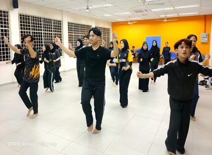 PROGRAM RAKAN MUDA RAKAN MUZIK : RENTAK SENI PERINGKAT DAERAH ALOR GAJAH TAHUN 2025