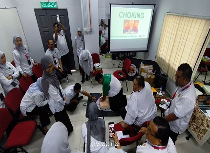 BENGKEL PENGGUNAAN MESIN AED TINGKAT KESEDARAN KESELAMATAN AWAM