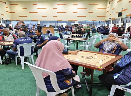 KOMPLEKS BELIA DAN SUKAN NEGERI MELAKA JADI VENUE SUKAN ANTARA JABATAN ACARA SUKAN KAROM DAN DART 